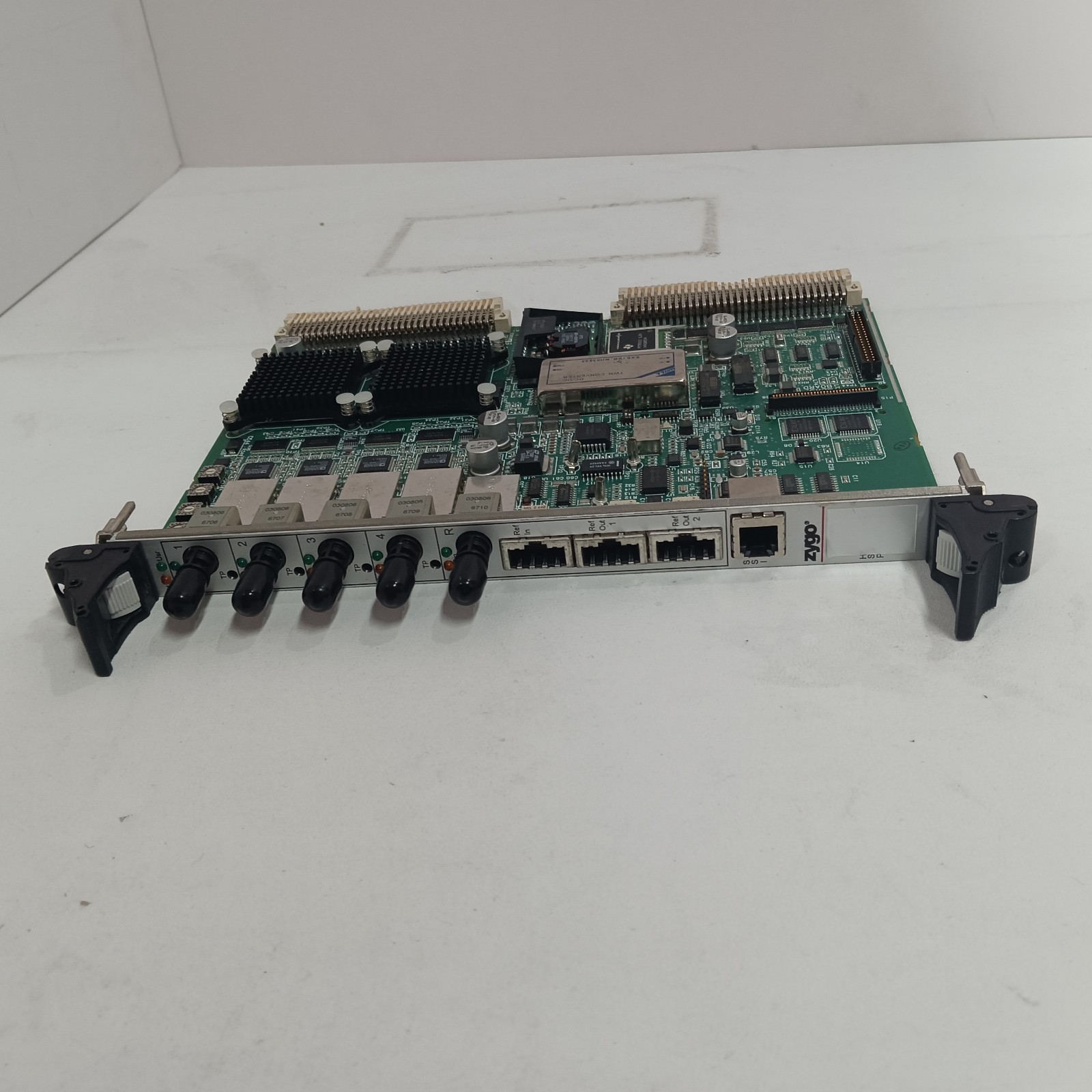 ABB LXN1604-6 3BHL000986P7000 ABB Ability 800xA Communication Switch for Smart Factory Industrial 4.0